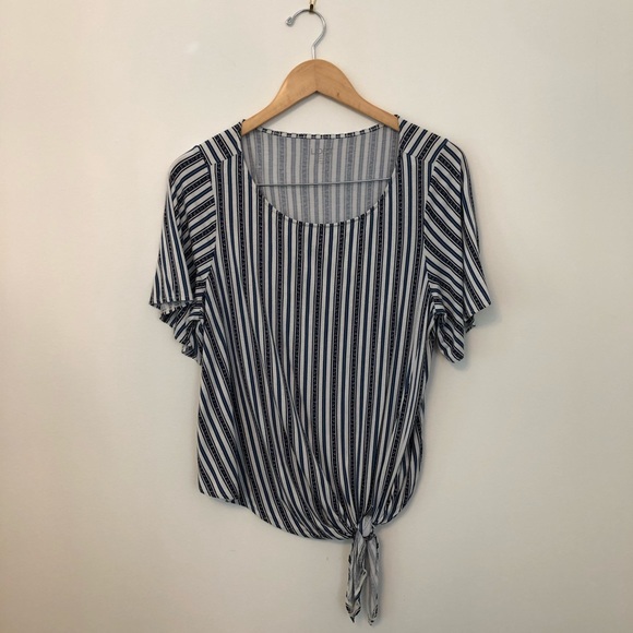 LOFT Tops - Loft Tie Shirt